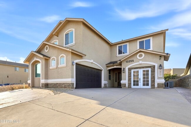 Building Photo - 13255 Emerald Isle St