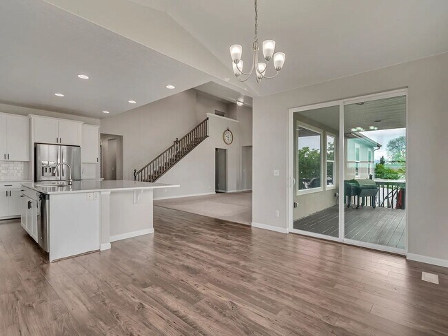 Building Photo - 3 Bedroom 2.5 Bathroom Home in Lehi!