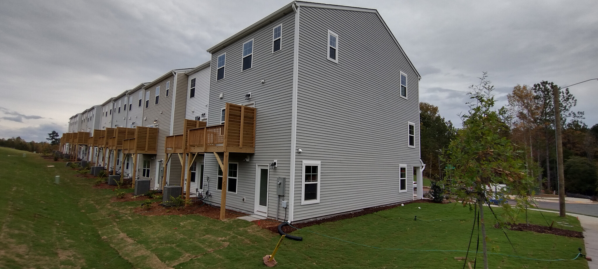 Building Photo - Room in Townhome on Castle Loch Lane