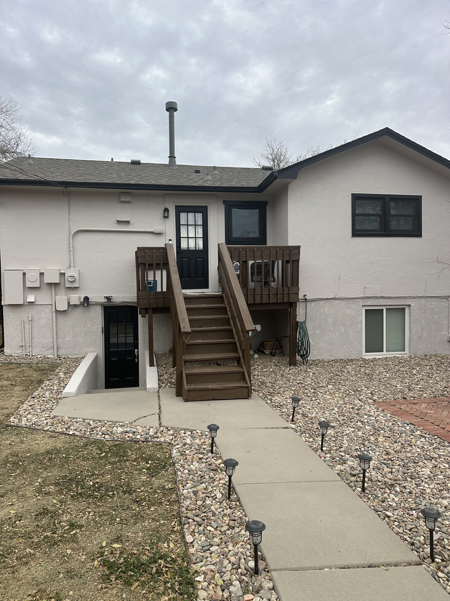 Building Photo - 2429 W Saint Vrain St