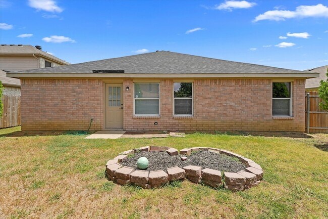 Building Photo - 5311 Freestone Dr