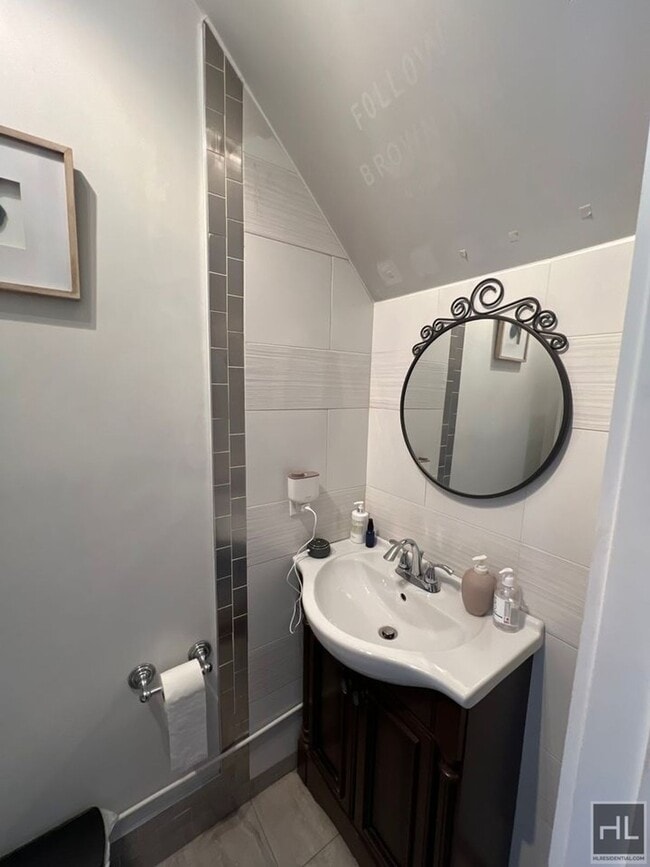 Building Photo - COOPER STREET