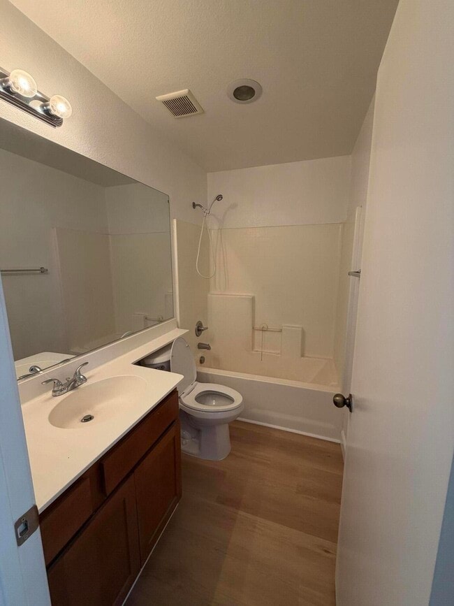 Building Photo - 1356 Comfrey Leaf Dr