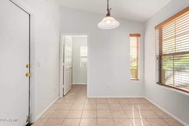 Building Photo - 12712 S 175th Dr