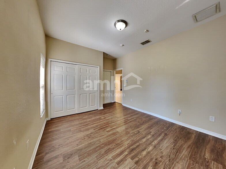 Building Photo - 2187 SW Algiers St