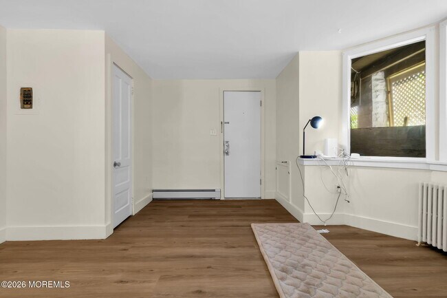 Building Photo - 69 Mt Tabor Way