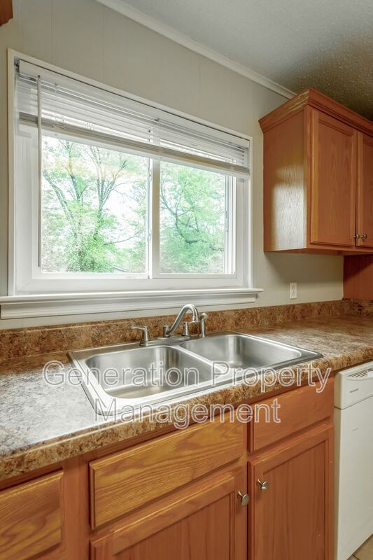 Building Photo - 1534 N Joiner Rd