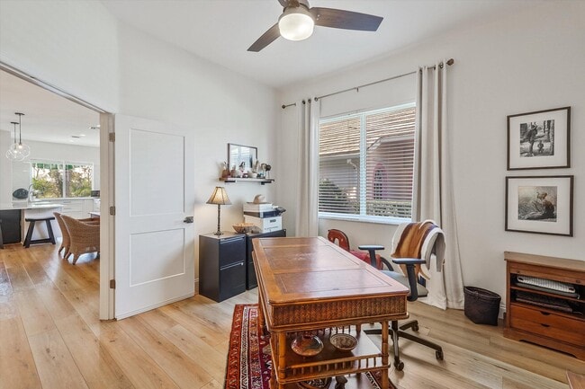 Building Photo - 2622 Country Golf Dr