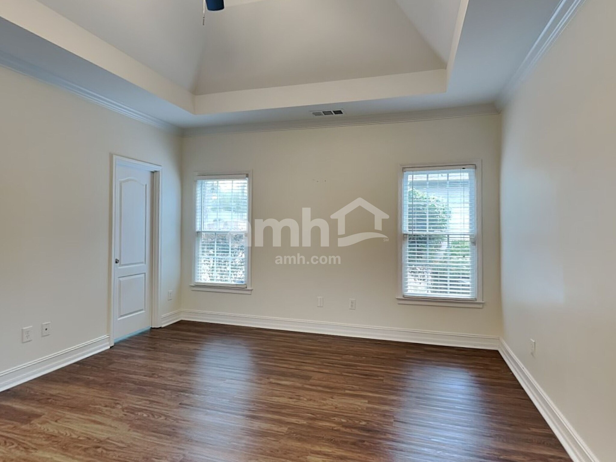 Building Photo - 201 Brackin Trace