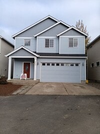 Building Photo - Recently Remodeled House is Now Avialable!