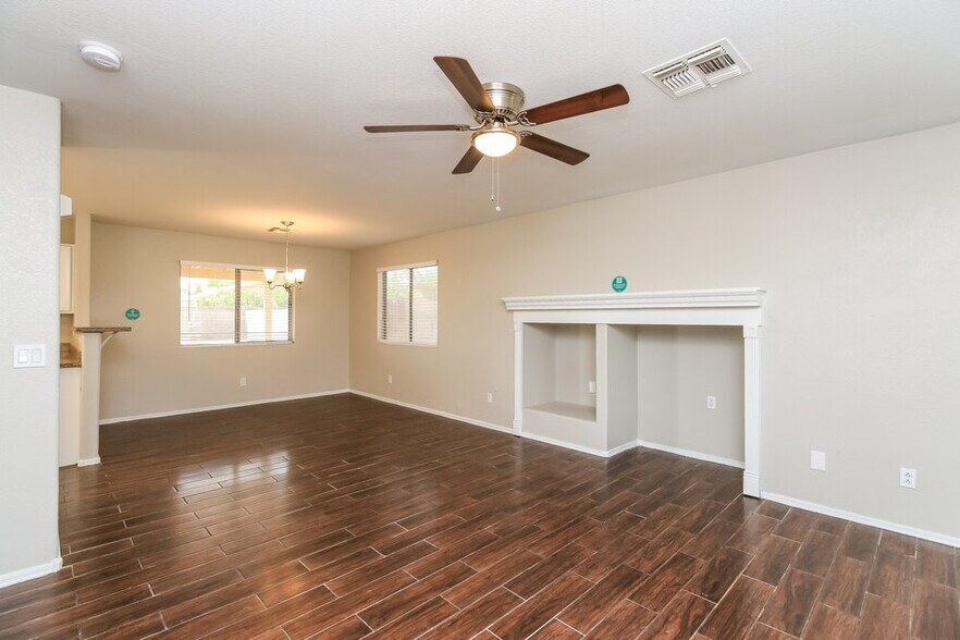 Building Photo - 1149 E Denim Trail