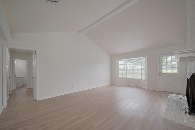 Building Photo - 11235 FM1764
