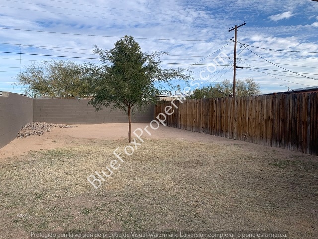 Building Photo - 216 W Pennsylvania Dr