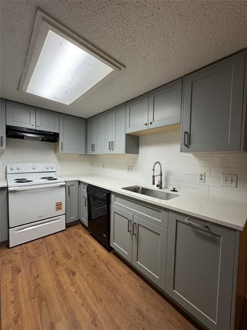 Building Photo - 6646 E Lovers Ln