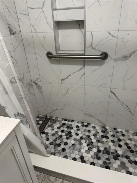 Building Photo - 24 Cornell St