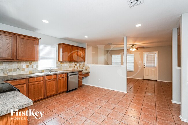 Building Photo - 12640 Shady Cedar Dr