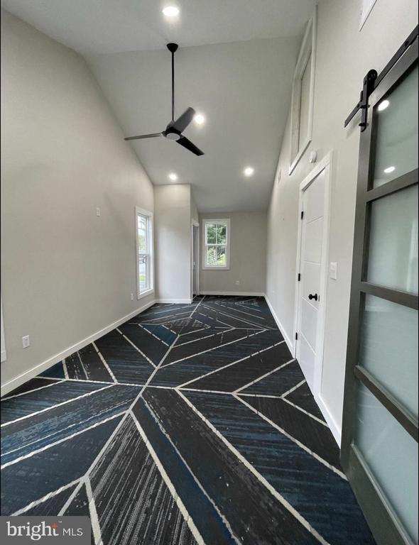 Building Photo - 259 Pinecrest Dr