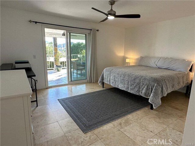 Building Photo - 22867 Cove View St