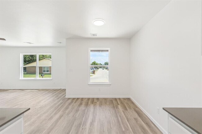 Building Photo - 8787 St George Way