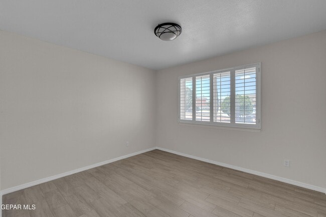 Building Photo - 10516 Cuesta Brava Ln