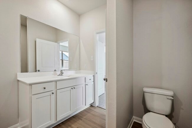 Building Photo - 341 Tejas Trl