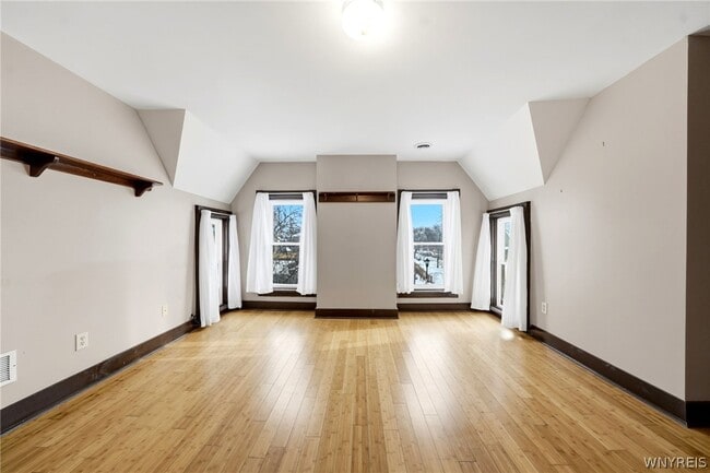 Building Photo - 78 15th St