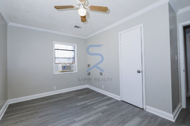 Building Photo - PRE-LEASING: Charming 2-Bedroom Urban Retreat in the Heart of Atlanta – Cozy 800 Sq Ft Gem!"