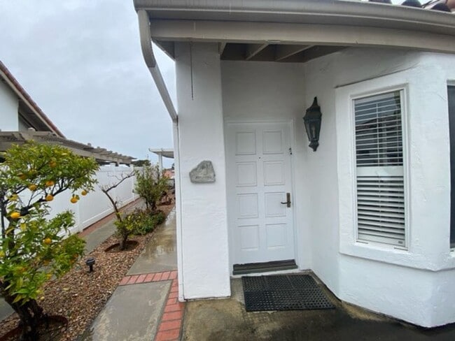 Building Photo - *+ 55 Community* 2bed/2.5bath home in Ocea...