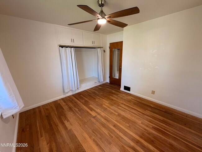 Building Photo - 751 Balzar Cir