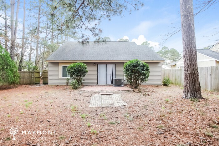 Building Photo - 228 Jadetree Dr