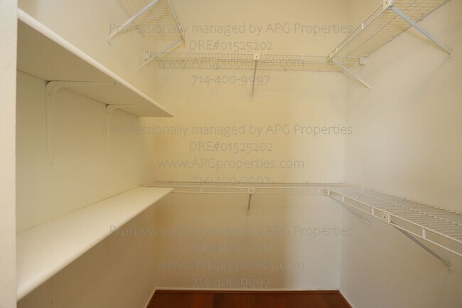 Building Photo - 48 Calle De Los Ninos
