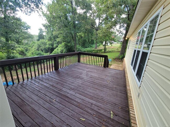 Building Photo - Prattville Home Close to Hwy 31 and Hwy 14!