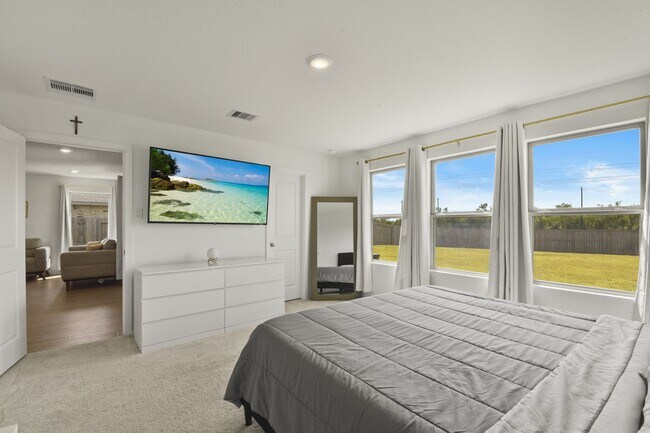 Building Photo - 9931 Cliffside Rdg