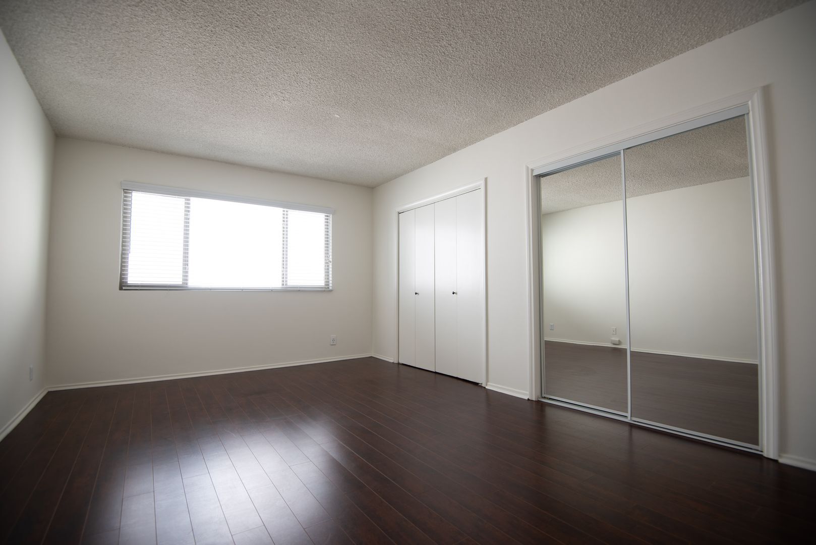 Building Photo - 5036 Coldwater Canyon Ave