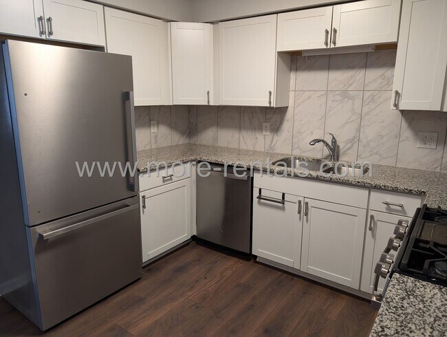 Building Photo - Remodeled house with garage