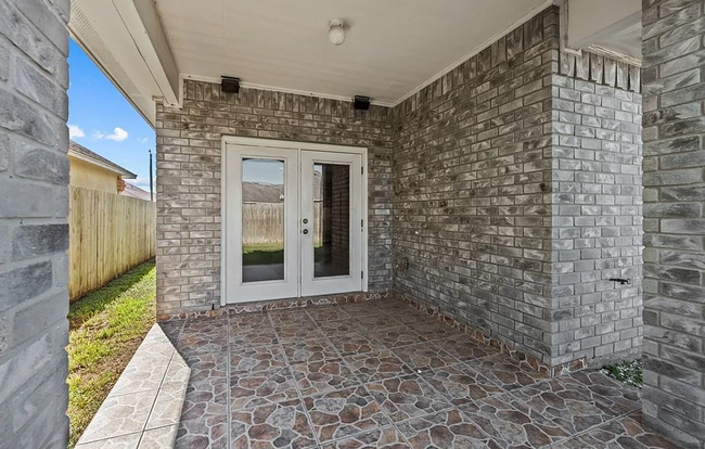 Building Photo - 6530 Picante Dr