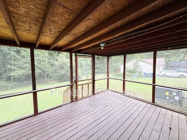 Building Photo - 518 Suffolk Ct