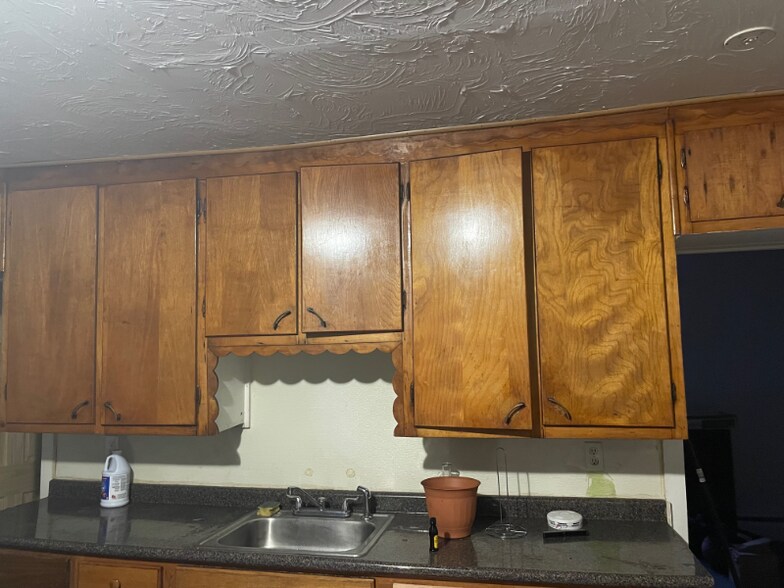 Building Photo - 33 Henry St