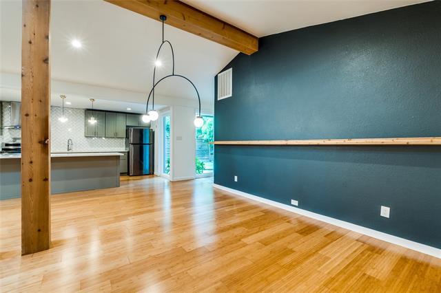 Building Photo - 1502 Oak Glen Trail