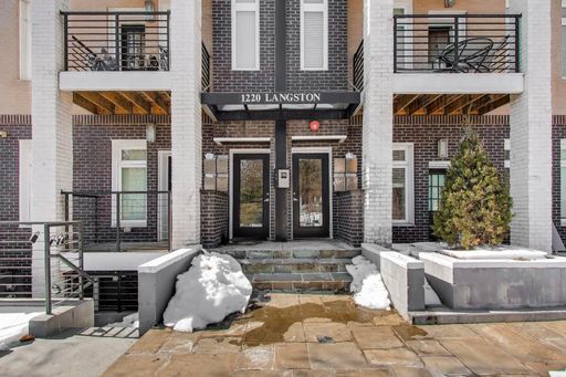 Building Photo - 1220 19th St NE