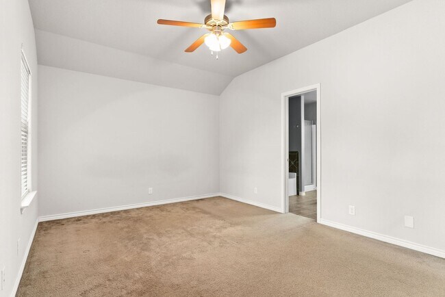 Building Photo - 2908 Montague County Dr