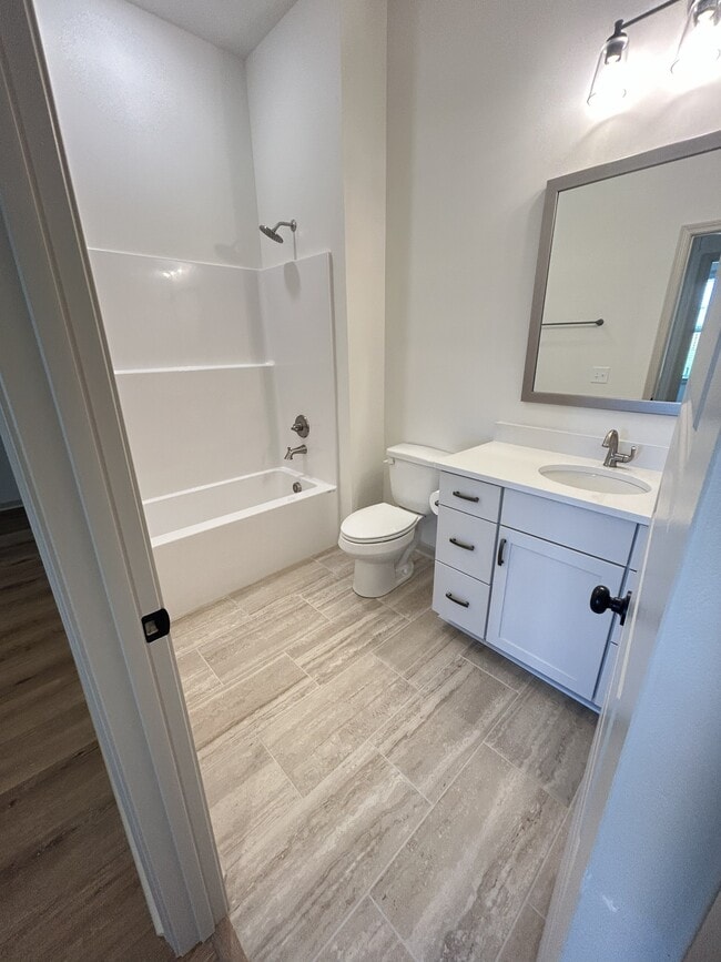 Building Photo - 9508 Dakota Dr