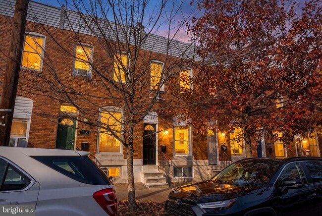 Building Photo - 328 S Macon St.