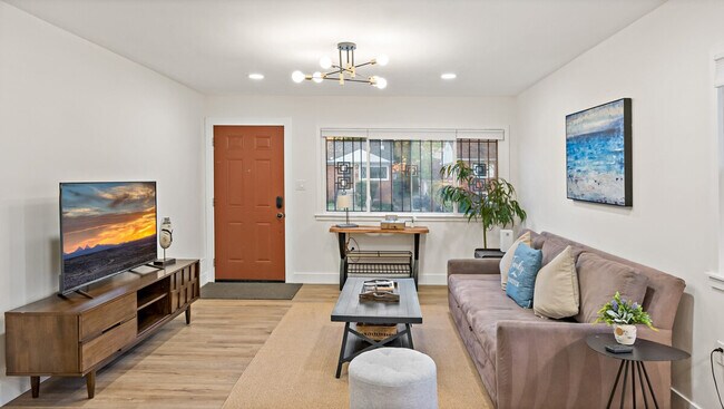 Building Photo - 135 69th St