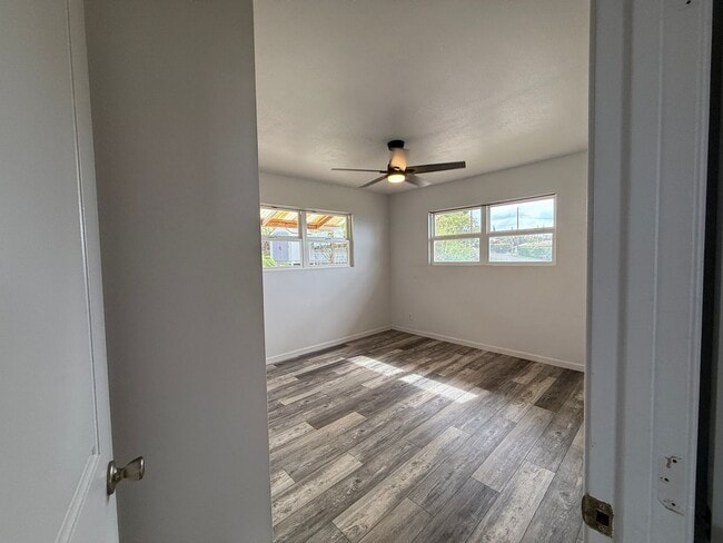 Building Photo - Unfurnished 2 bed/1 bath Kula Cottage with fully fenced yard