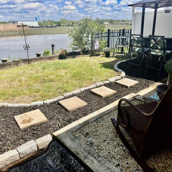 Waterfront- Big Timber Creek - 53 Edgewater ave
