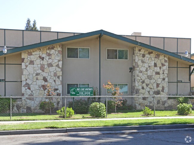 Primary Photo - King's Court Apartments