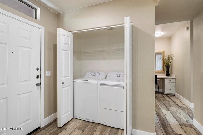 Building Photo - 19777 N 76th St