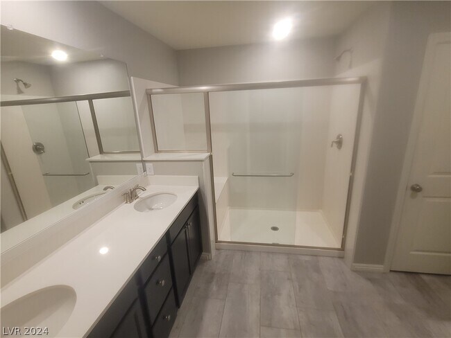 Building Photo - 3876 E Park Field Dr