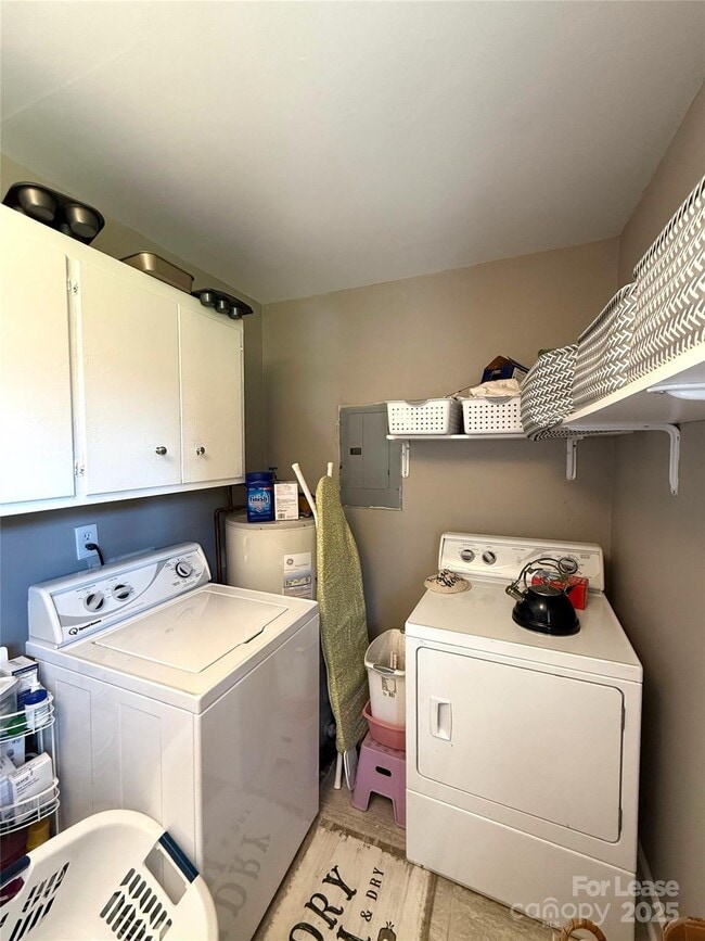 Building Photo - 6030 Craftsbury Dr